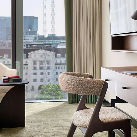 Montcalm Royal London House, Autograph Collection-3